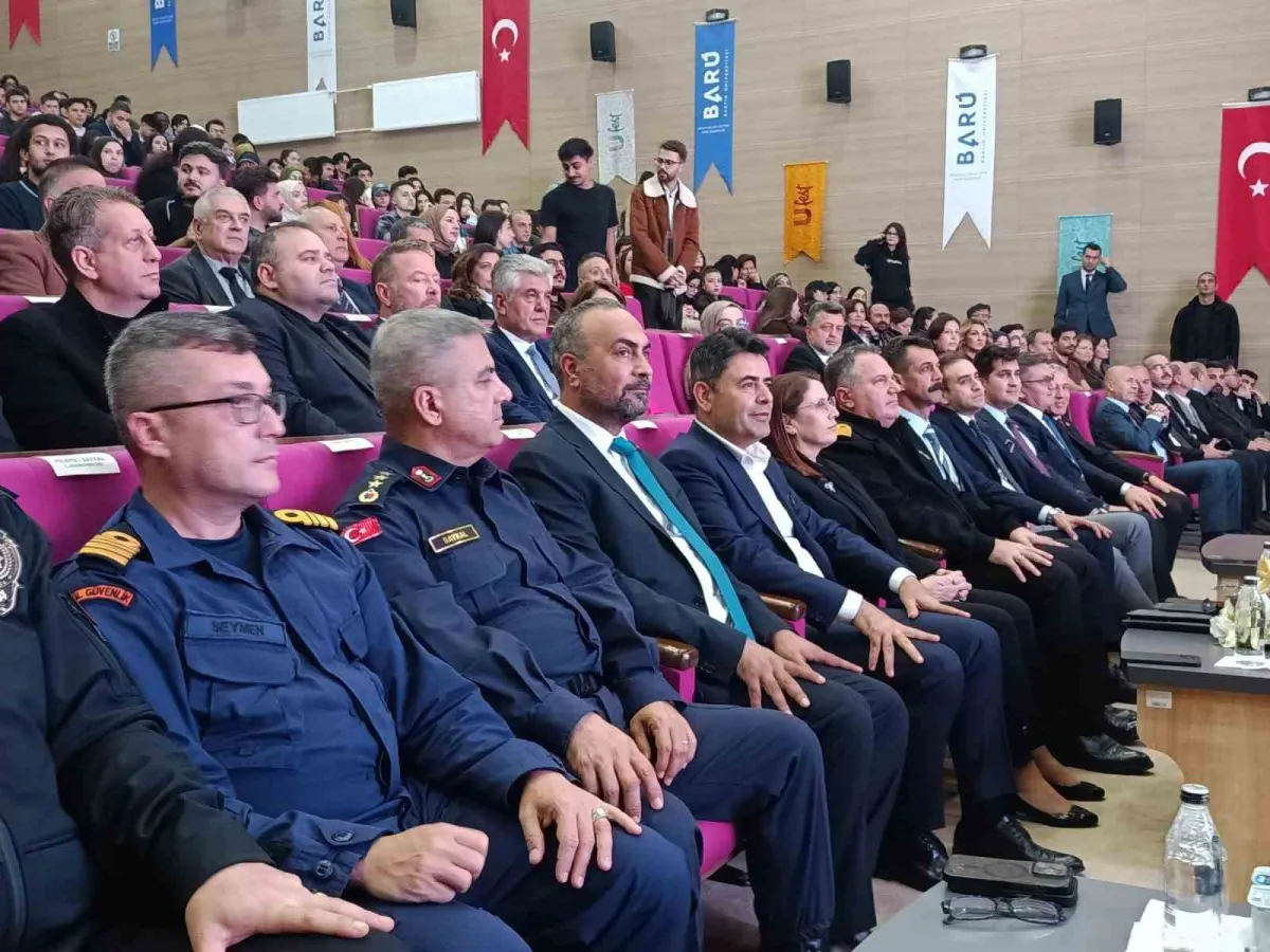 Bakan Yardımcısı Boyraz Bartın'da gençlere seslendi: Bu trende eseriniz var 5