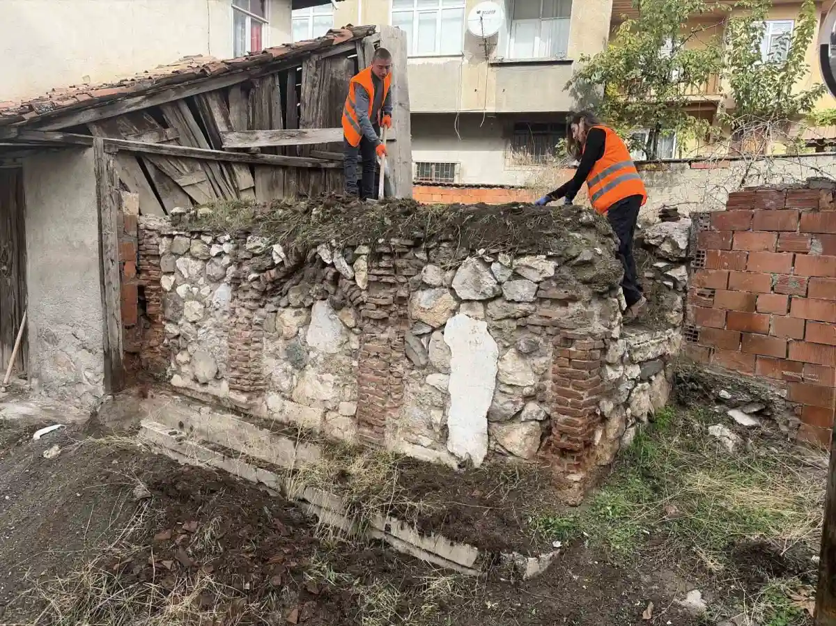 Tosya'da asırlık tarihi çeşme restorasyonla yeniden ayağa kaldırılıyor 1