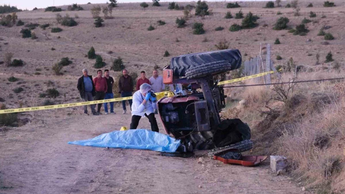 Karaman'da devrilen traktörün altında kalan sürücü yaşamını yitirdi 4