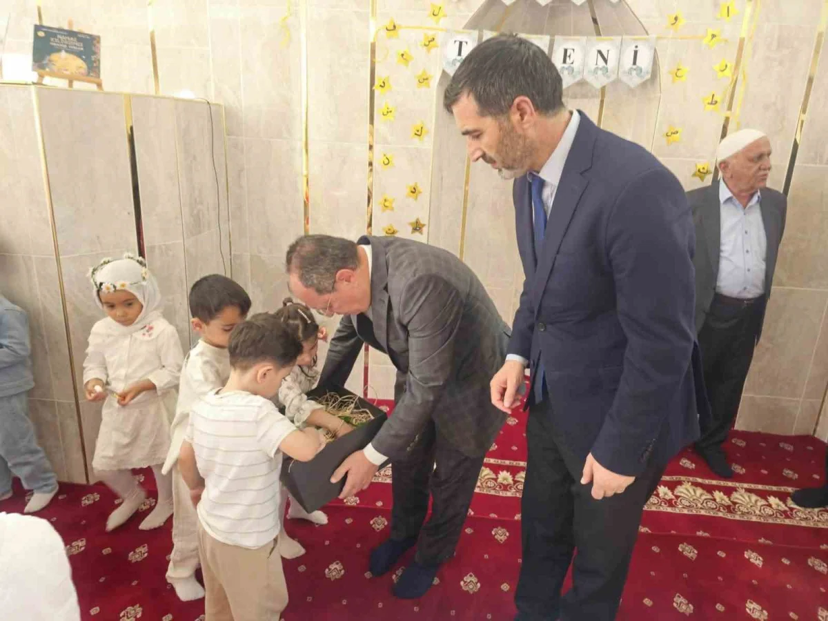 Silopi'de minikler "bedi besmele" merasimiyle eğitime adım attı 2