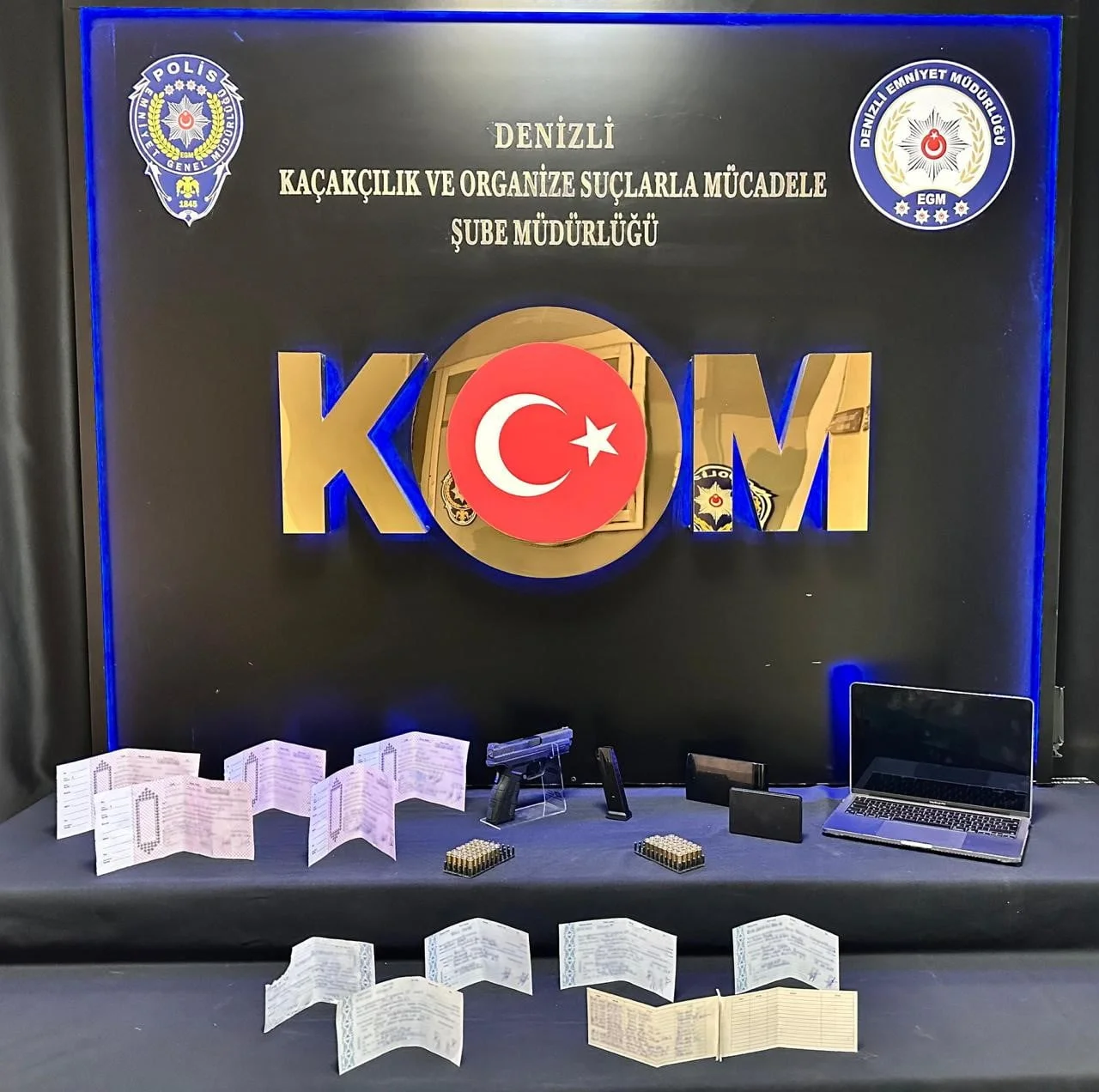 DENİZLİ’DE TEFECİLİK SUÇUNUN ÖNLENMESİNE YÖNELİK YÜRÜTÜLEN ÇALIŞMA KAPSAMINDA 3 ŞÜPHELİ YAKALANDI....
