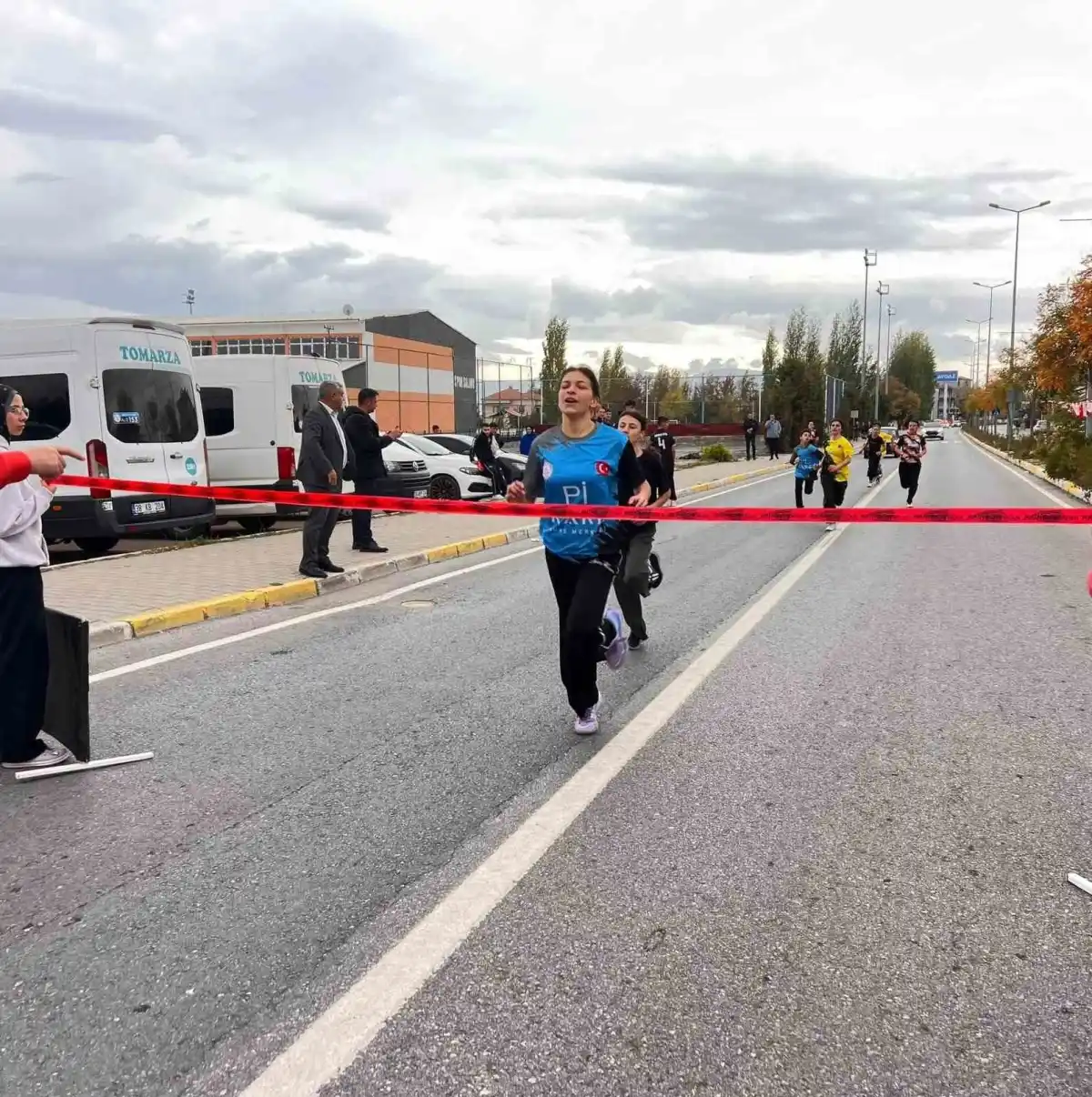 Tomarza'da 29 Ekim Cumhuriyet Kupası için koştular 2