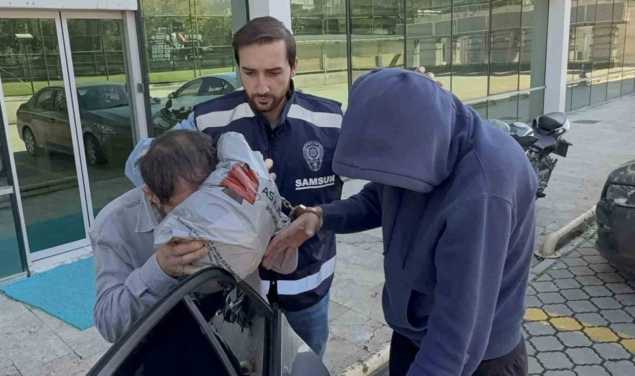 SAMSUN’DA UYUŞTURUCU TİCARETİ SUÇUNDAN GÖZALTINA ALINAN 2 KİŞİ ÇIKARDIKLARI MAHKEMECE...