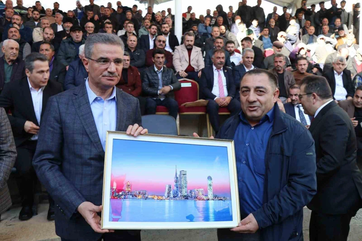 Erzurum'da düzenlenen 103. Geleneksel Uzundere Cumhuriyet Karakucak Güreşleri'nde başpehlivan belli oldu 3