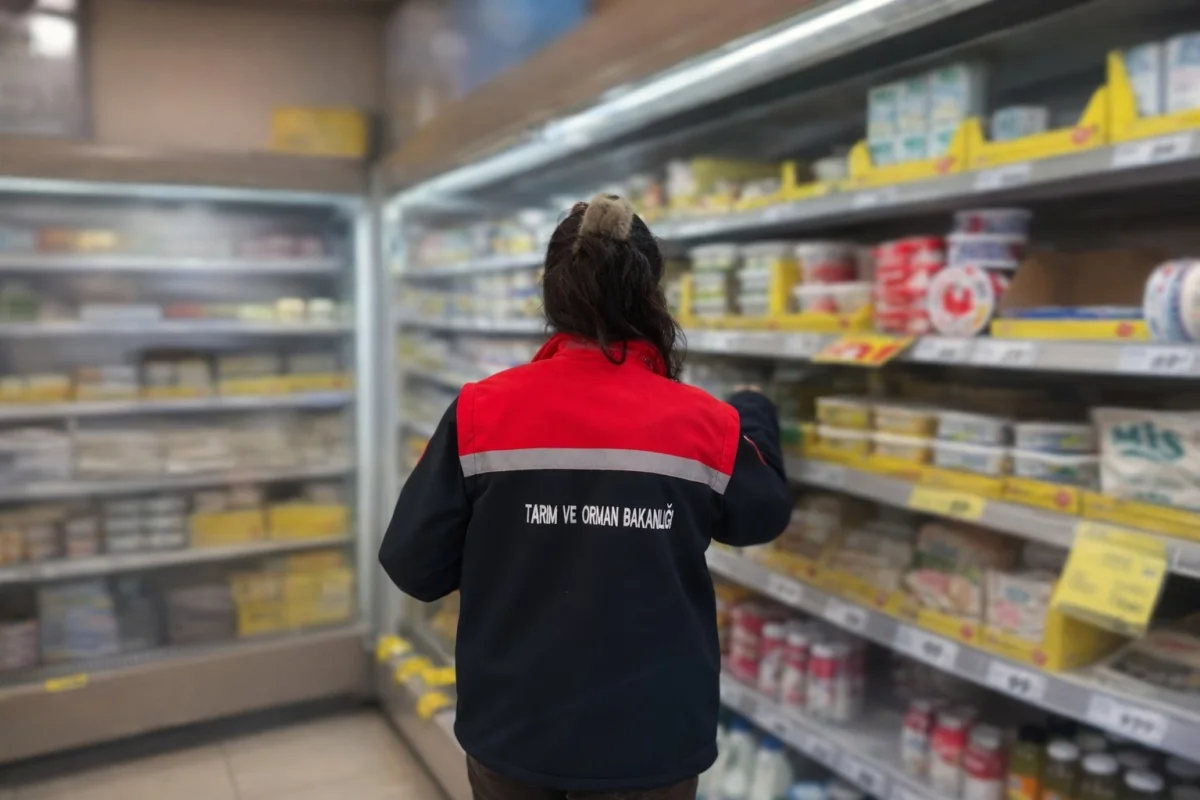 Erzurum'da bir haftada 299 işletmeye gıda denetimi yapıldı 1