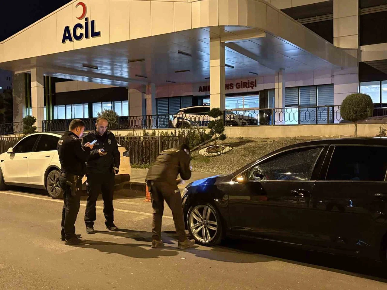 KAYSERİ’NİN MELİKGAZİ İLÇESİNDE İKİ KİŞİ ARASINDA ÇIKAN KAVGADA 1 KİŞİ BIÇAKLANARAK, YARALANDI....