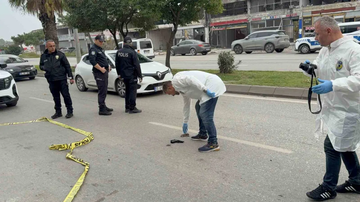 Samsun'da önünü kestikleri sürücüyü bıçaklayıp aracının lastiklerini kestiler 5