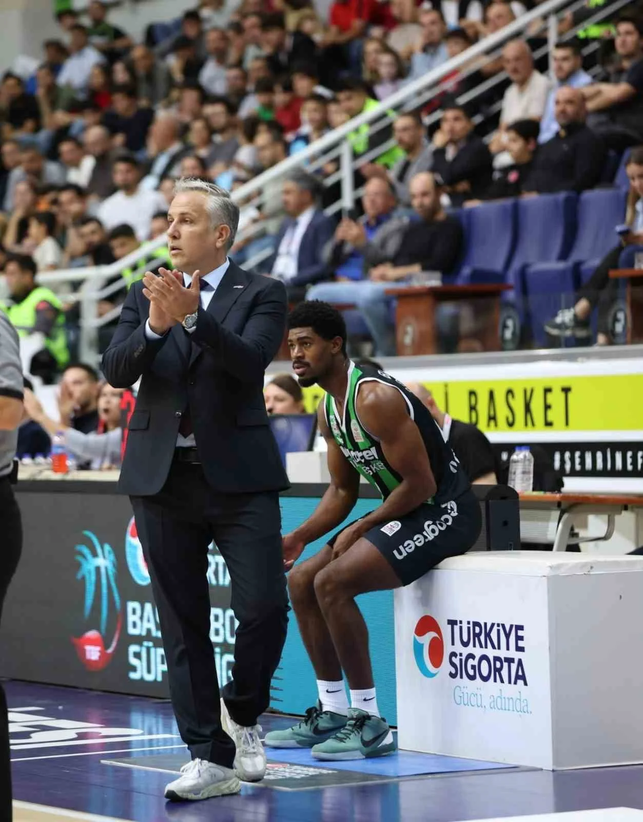 Y. DENİZLİ BASKET BAŞANTRENÖRÜ ZAFER AKTAŞ, TÜRKİYE SİGORTA BASKETBOL SÜPER LİGİ’NİN 3. HAFTASINDA...
