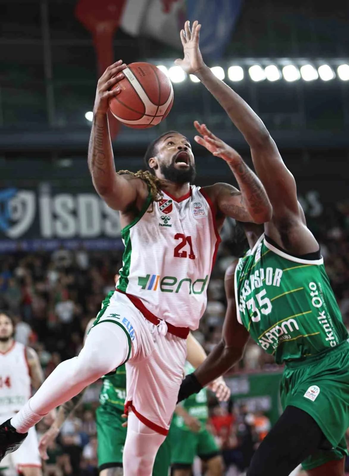 Karşıyaka, Basketbol Süper Ligi'nde Bursaspor deplasmanına çıkıyor 3