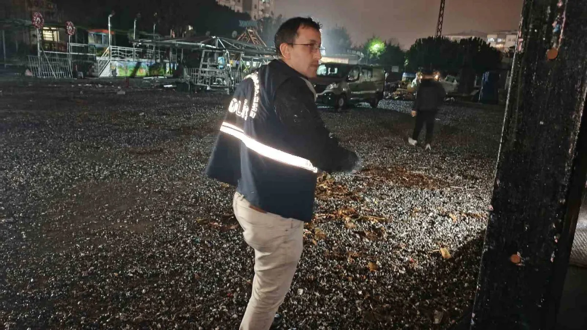 Bafra'da sokak ortasında bıçaklı kavga: 2 kişi yaralandı 3