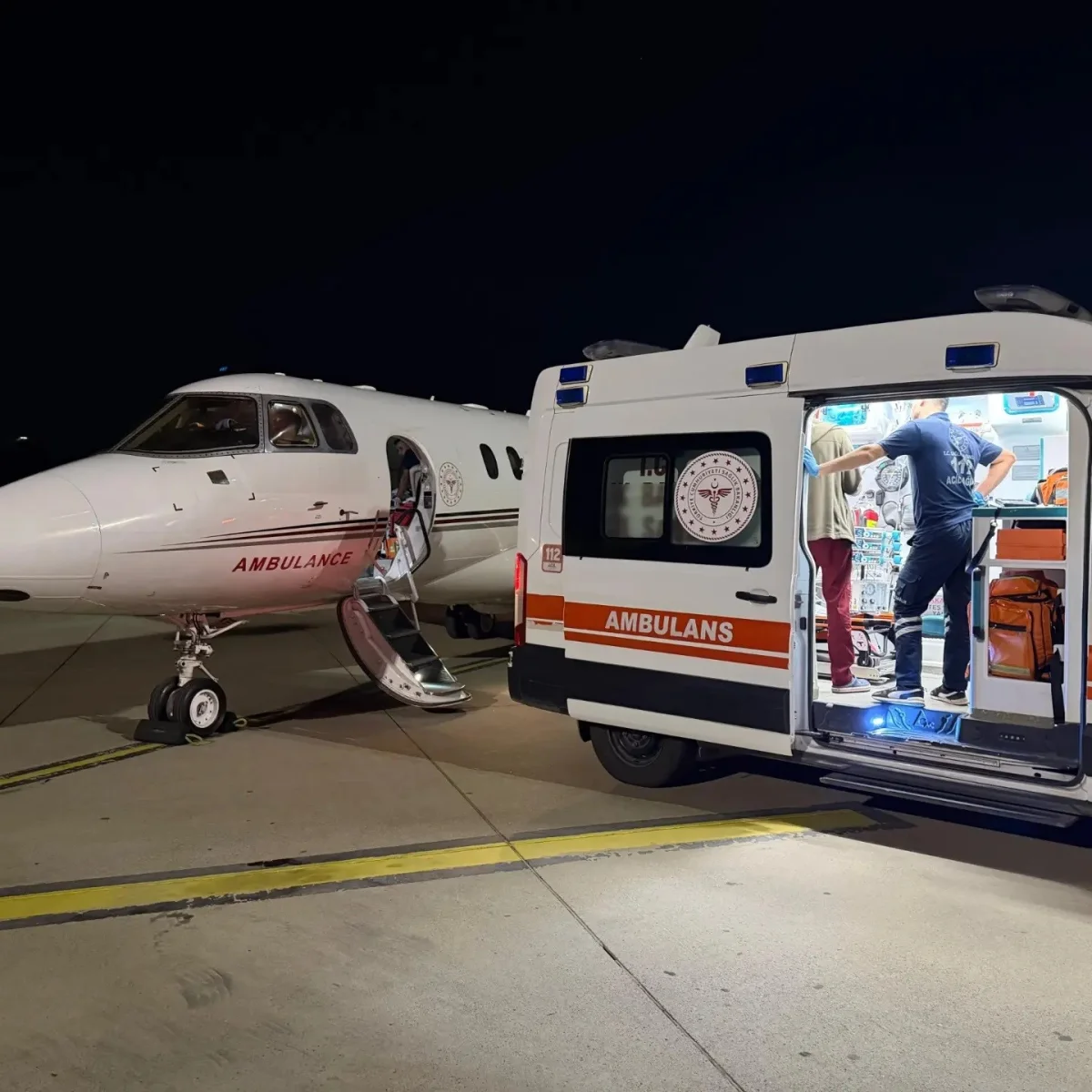 Şırnak'ta kritik durumdaki iki hasta için hava ambulansları havalandı 1