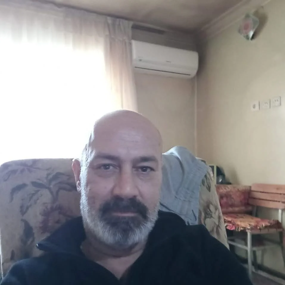 DENİZLİ’NİN MERKEZEFENDİ İLÇESİNDE BİR EVDE SİGARADAN ÇIKTIĞI DEĞERLENDİRİLEN YANGINDA 57...