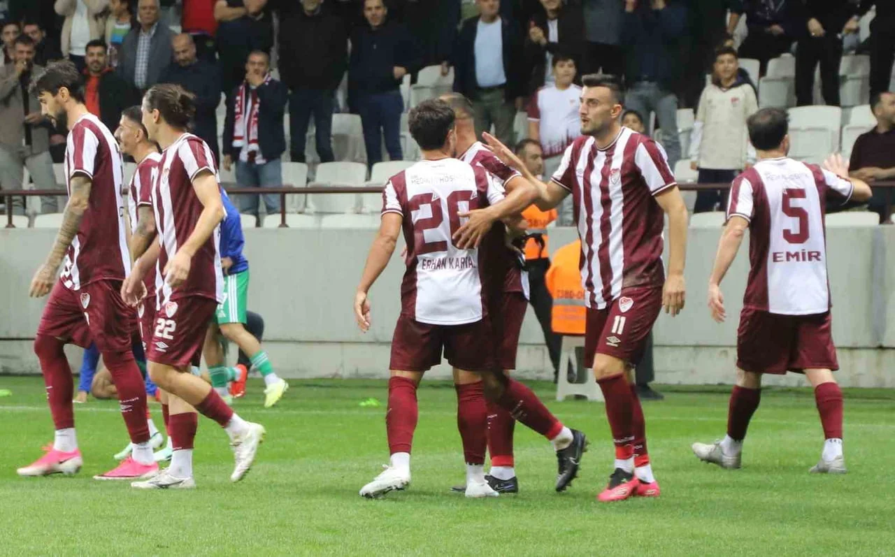 ELAZIĞSPOR, ISPARTA'YA PERŞEMBE GÜNÜ GİDECEK