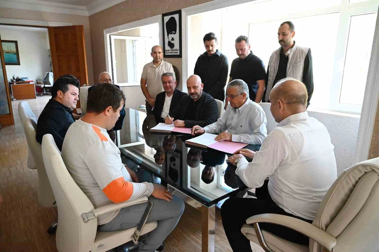 KEMER BELEDİYESİ PERSONEL LİMİTED ŞİRKETİ İLE DİSK GENEL İŞ SENDİKASI ARASINDA TOPLU İŞ SÖZLEŞMESİ...