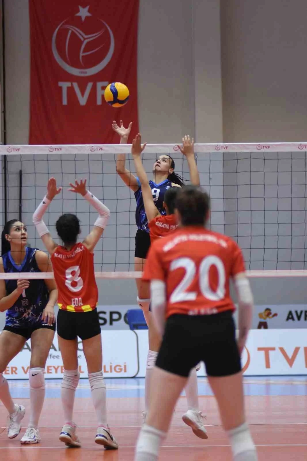 TÜRKİYE VOLEYBOL FEDERASYONU (TVF) KADINLAR 2. LİG 15. GRUPTA MÜCADELE EDEN KAYSERİ ATLETİKSPOR...