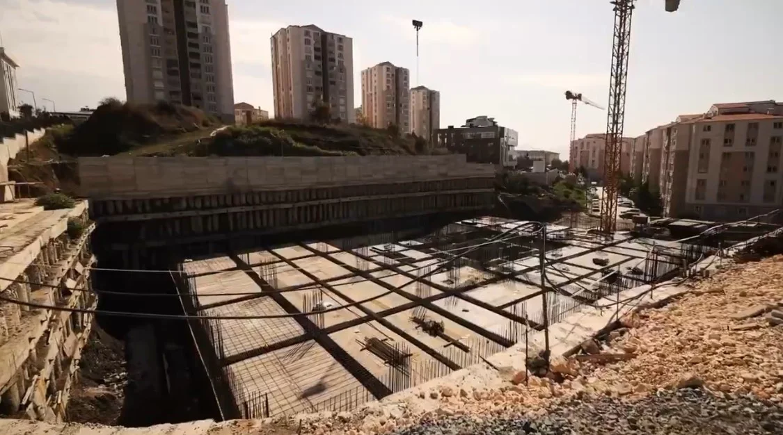 Hatay'da üç yeni kamu hizmet binasının inşaatı sürüyor 5