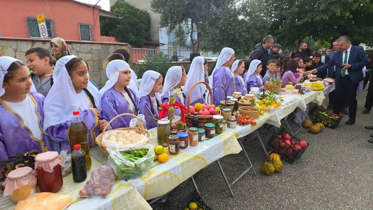 Aydın'da ilkokul öğrencileri ekolojik pazar kurarak harçlıklarını kazandı 1