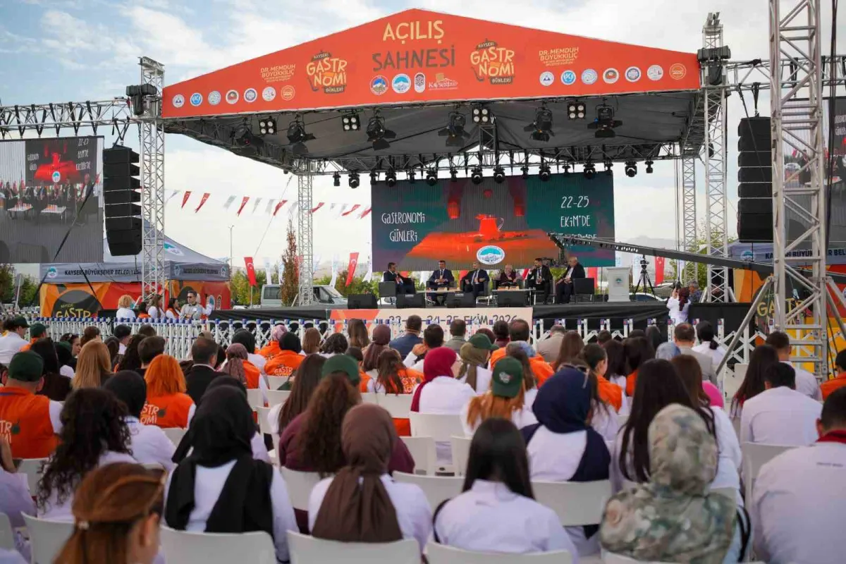 Kayseri'de düzenlenen 4. Gastronomi Günleri lezzet ve kültür şöleni sundu 1