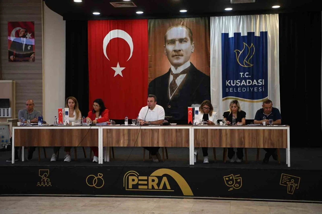 KUŞADASI BELEDİYE MECLİSİ EKİM AYI OLAĞAN TOPLANTISINI YAPTI. PERA DÜĞÜN, ORGANİZASYON VE KÜLTÜR...