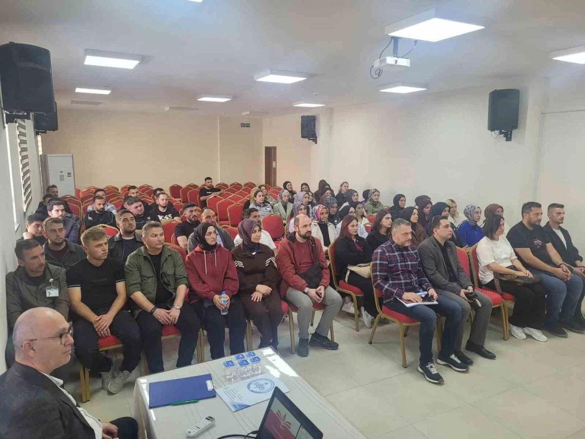 Samsun'da okul bahçe görevlilerine kapsamlı güvenlik ve iletişim eğitimi 1