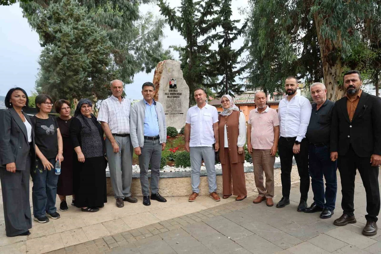 İSTANBUL’DAKİ CANLI BOMBA SALDIRISINDA SALDIRGANIN ÜZERİNE ATLAYARAK ŞEHİT DÜŞEN POLİS MEMURU...