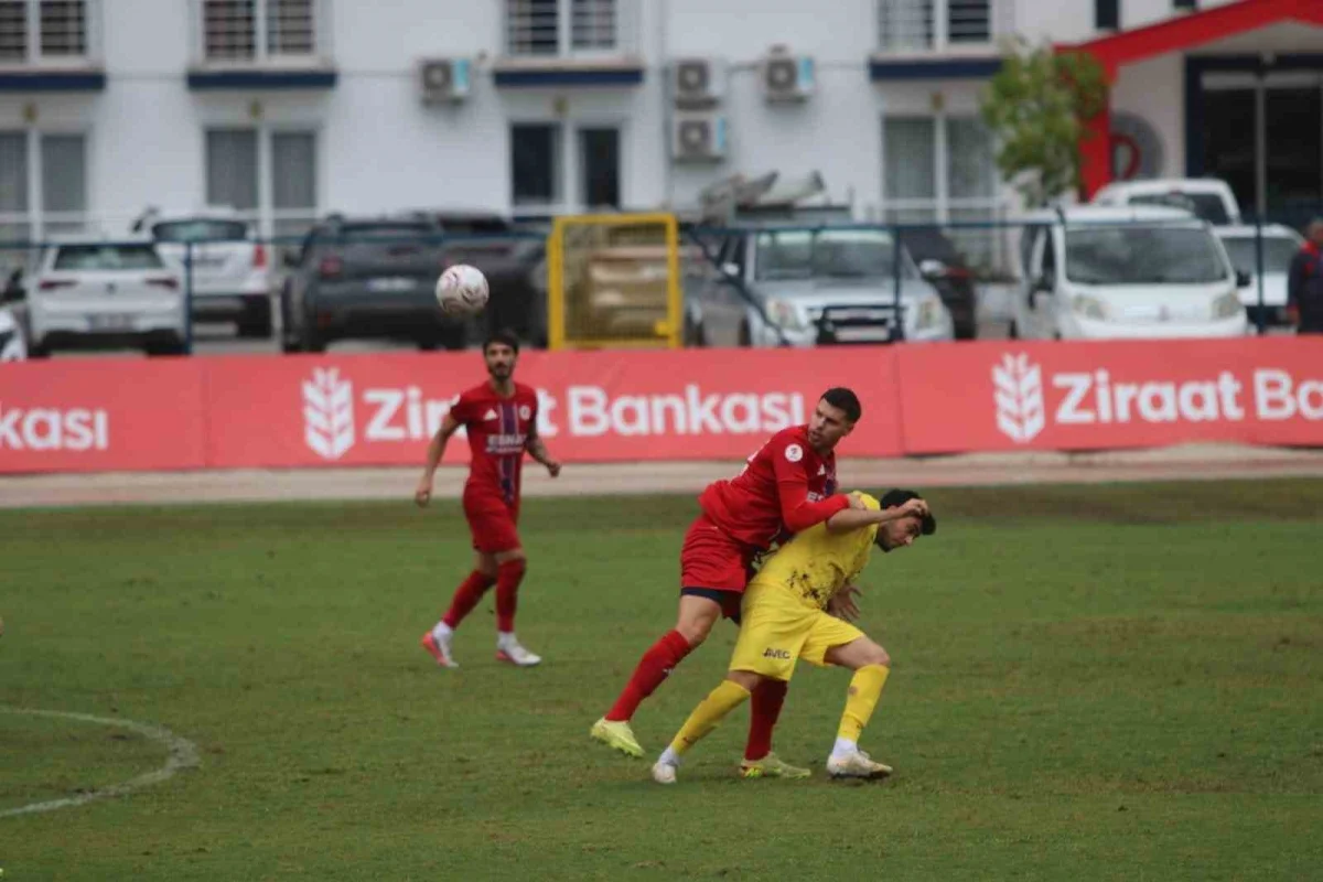 Fethiyespor - Eyüpspor maçı şiddetli yağış nedeniyle ertelendi 4