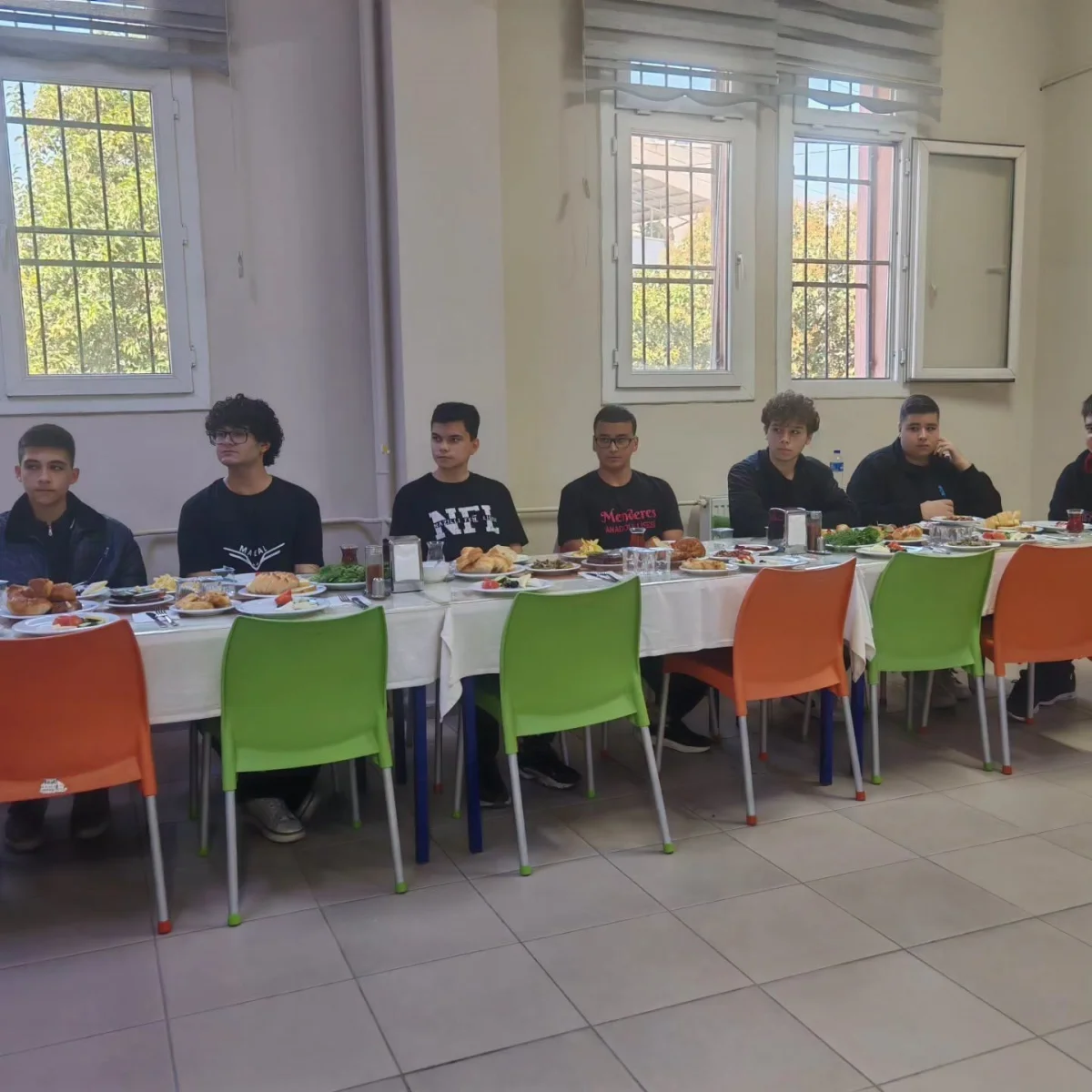 Nazilli'de eğitim yöneticileri lise öğrencilerinin taleplerini dinledi 4