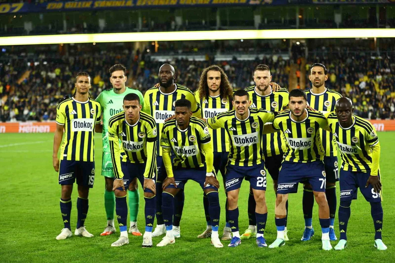 CORENDON ALANYASPOR KARŞISINDA GOL YEMEYEN FENERBAHÇE, TRENDYOL SÜPER LİG'DE ÜST ÜSTE 4. MAÇINDA...