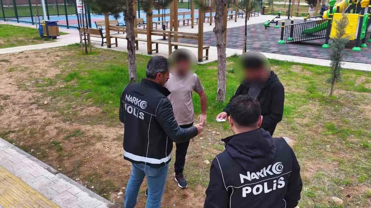 Malatya'da okul çevrelerinde huzur ve güven denetimi yapıldı 2