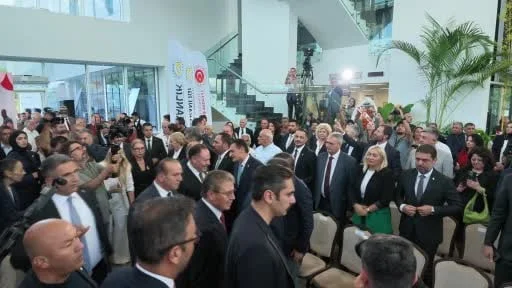 Kuzey Kıbrıs Türk Cumhuriyeti (KKTC) Başbakanı Ünal Üstel, Türkiye ile imzalanan mali iş birliği...