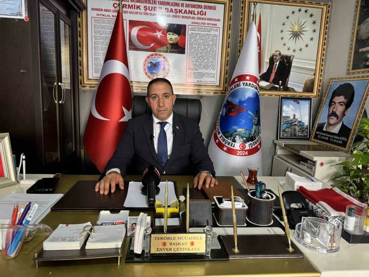 Diyarbakır'da şehit ve gazi ailelerinden 'terörsüz Türkiye' sürecine destek 3
