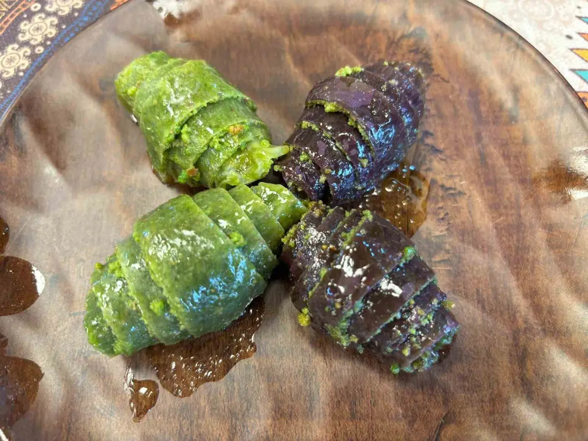 Gaziantep baklavası ile Fransız kruvasanı aynı tepside buluştu 5