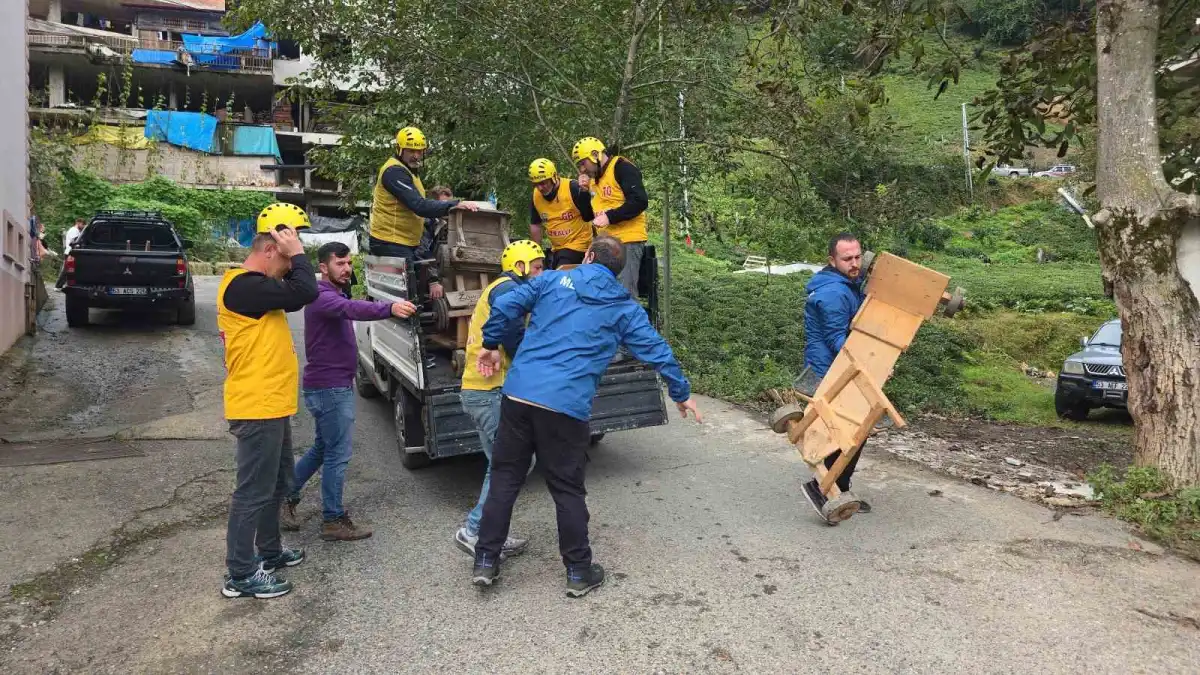 Çamlıhemşin'de 16. Laz Ralli heyecanı: Tahta arabalarla zorlu mücadele 2