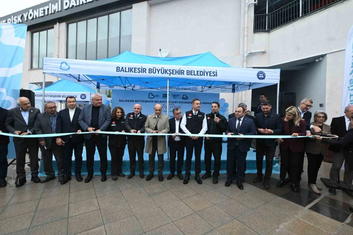 Balıkesir'de Afet Koordinasyon Merkezi hizmete açıldı 5