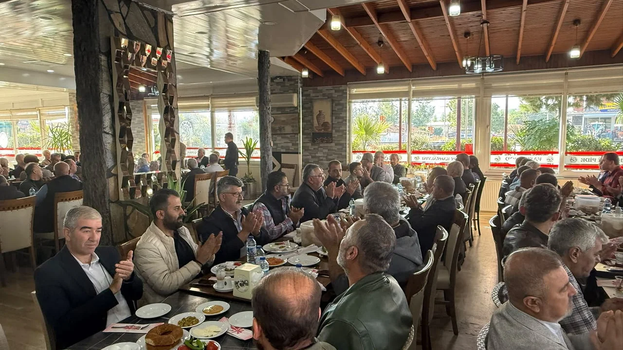 SALİHLİ TİCARET ODASI BAŞKANI VE BAŞKAN ADAYI İBRAHİM YÜKSEL İLE MECLİS ÜYESİ ADAYLARI, KULA’DA...