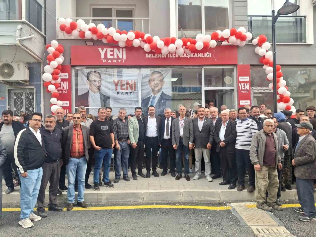 YENİ PARTİ SELENDİ İLÇE BAŞKANLIĞI KONGRESİ’NDE 207 OY ALAN KURUCU İLÇE BAŞKANI ZEKİ ÖZKAN...