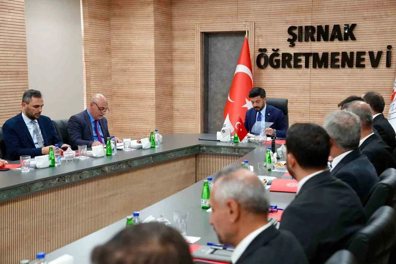MİLLİ EĞİTİM BAKANLIĞI HAYAT BOYU ÖĞRENME GENEL MÜDÜRÜ EMRE TOPOĞLU, ŞIRNAK’TA YÜRÜTÜLEN YAŞAM...