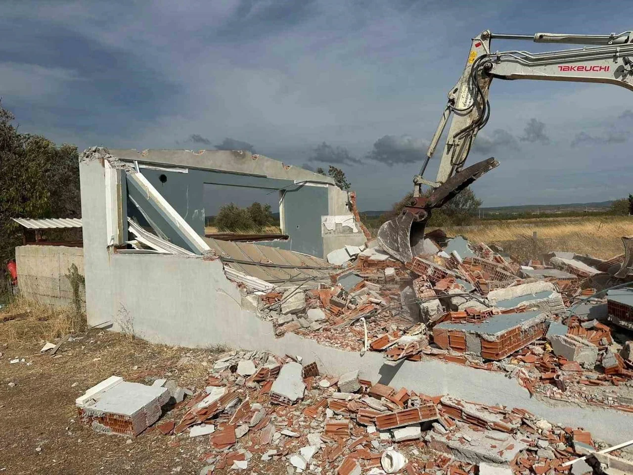 ÇANAKKALE’DE İL ÖZEL İDARESİ YAPI KONTROL MÜDÜRLÜĞÜNCE YÜRÜTÜLEN ÇALIŞMA ÇERÇEVESİNDE EYLÜL AYINDA...