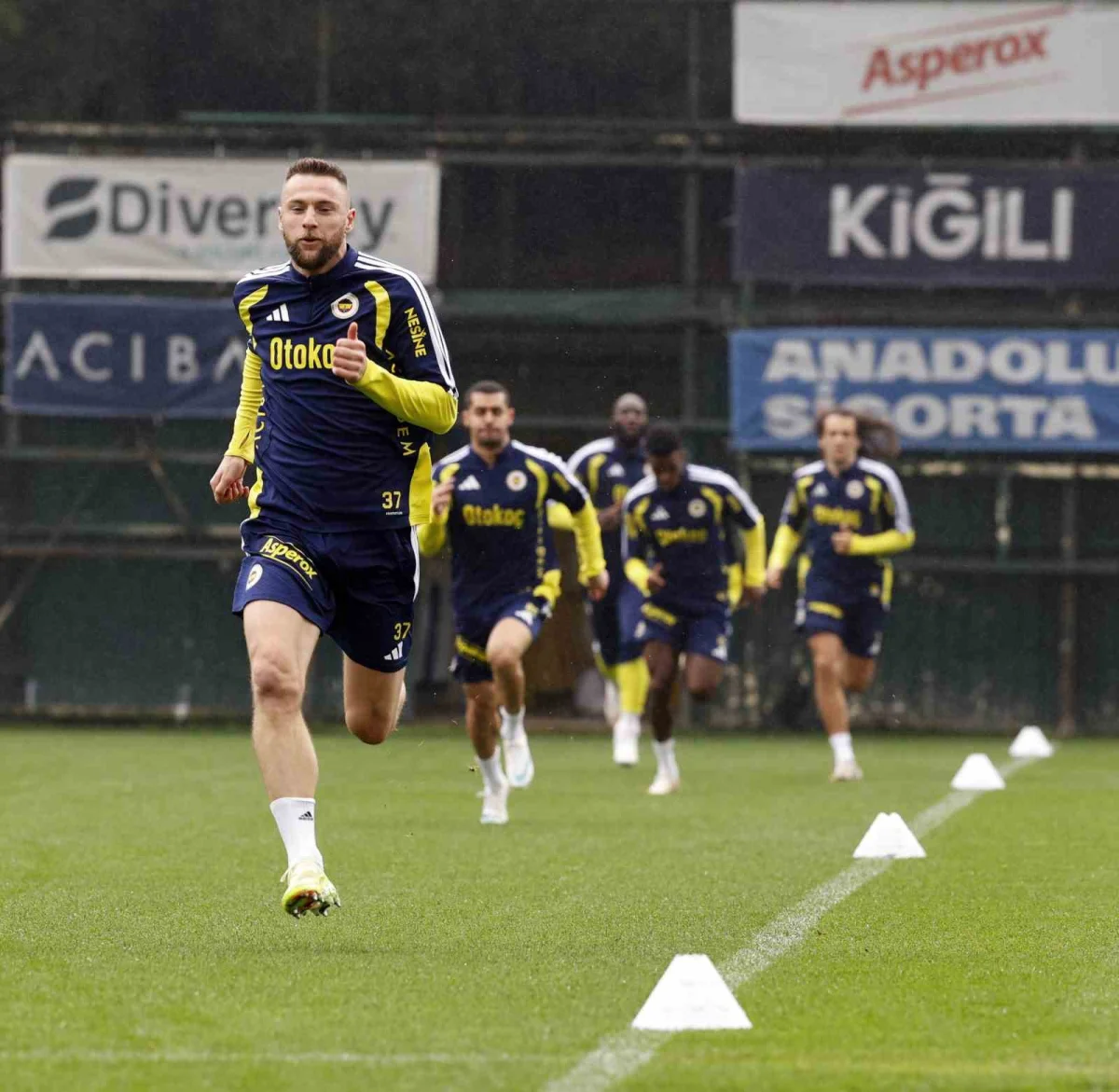 Fenerbahçe, Göztepe maçı hazırlıklarını sürdürüyor 2