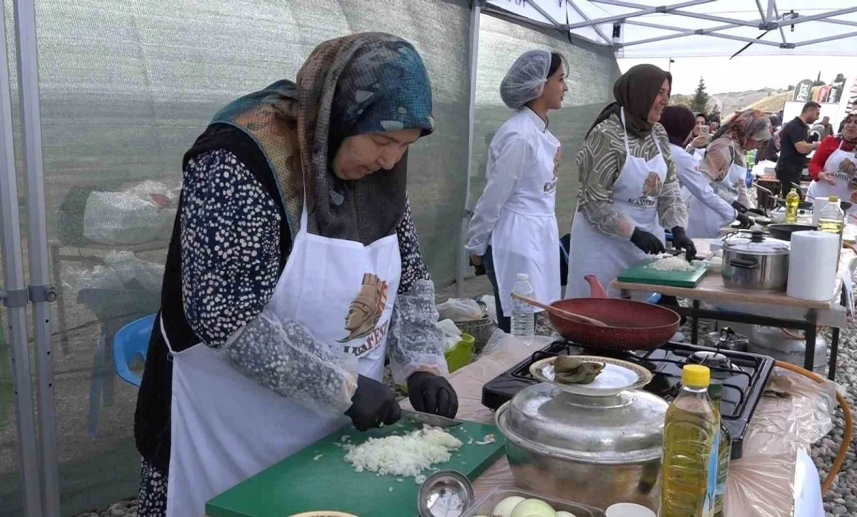 Kahta'da ilk kez düzenlenen kültür ve lezzet festivali tamamlandı 2