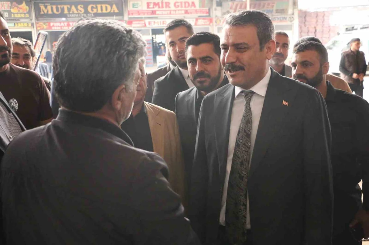 MİLLİYETÇİ HAREKET PARTİSİ (MHP) DİYARBAKIR İL BAŞKANI HASAN ÖZCOŞKUN VE BERABERİNDEKİ İL YÖNETİM...