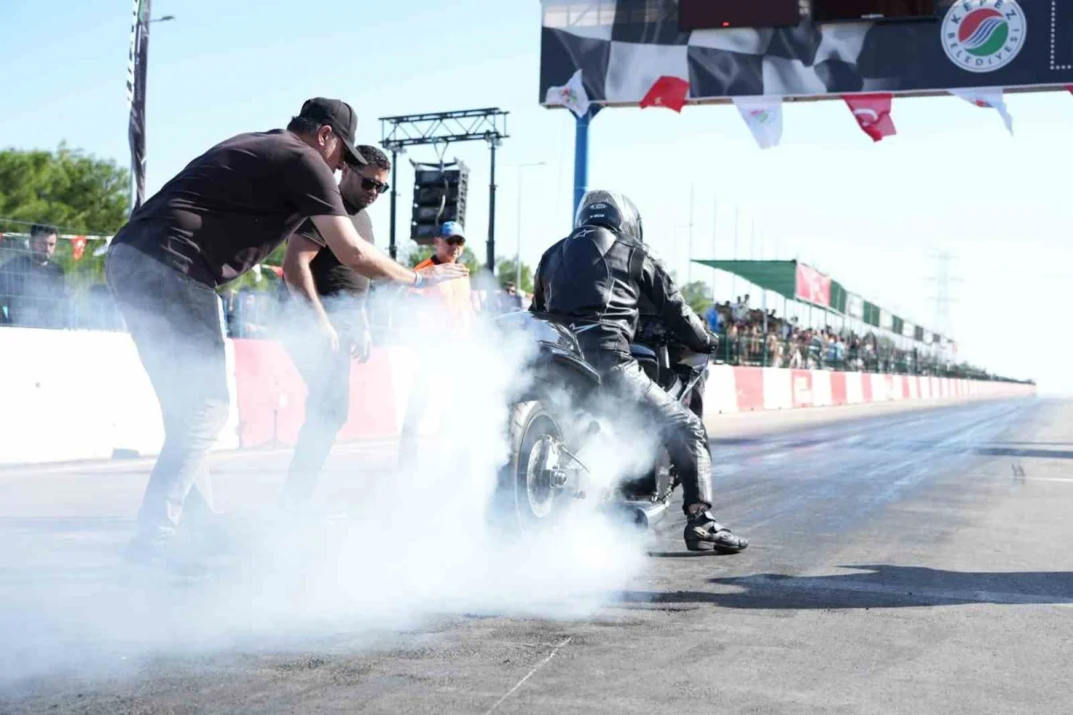 Türkiye MotoDrag Şampiyonası'nın 4. ayağında final heyecanı Kepez'de yaşanıyor 1