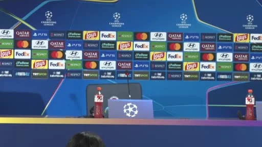 Slavia Prag Teknik Direktörü Jindrich Trpisovsky, Fenerbahçe maçına kötü başlamalarına rağmen maçı...