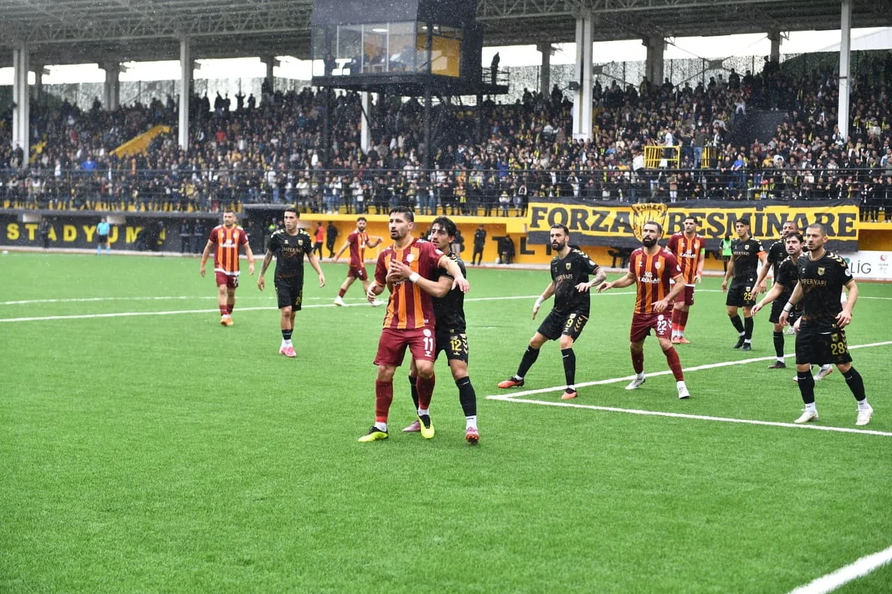 TFF 3. LİG 3. GRUP'TA MÜCADELE EDEN MALATYA YEŞİLYURTSPOR, DEPLASMANDA BİTLİS 1916 FUTBOL SK İLE...