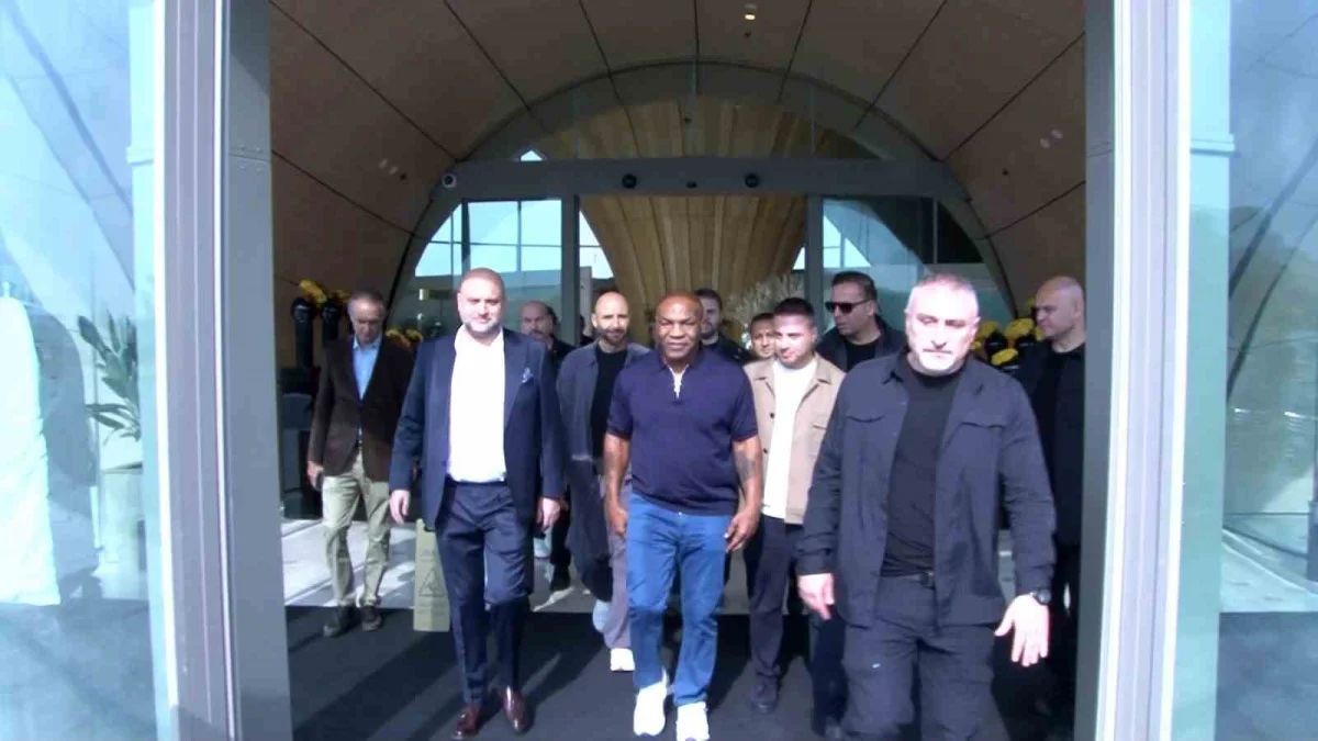 Dünyaca ünlü boksör Mike Tyson İstanbul'a geldi 1