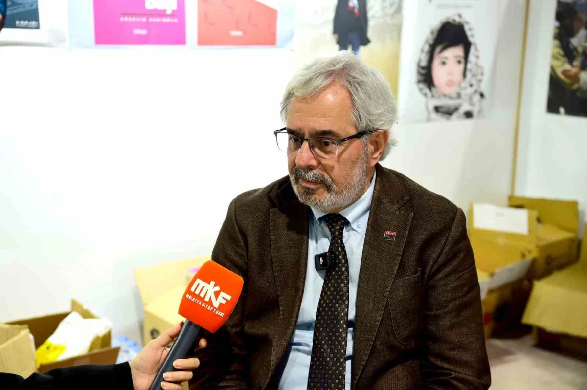 Malatya'da 12. Kitap Fuarı'na yoğun katılım sürüyor 2