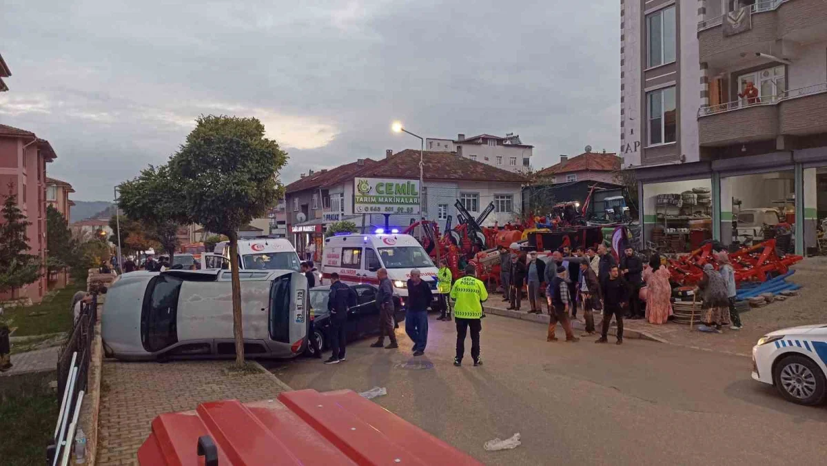 Samsun Havza'da iki otomobil çarpıştı: 4 yaralı 2