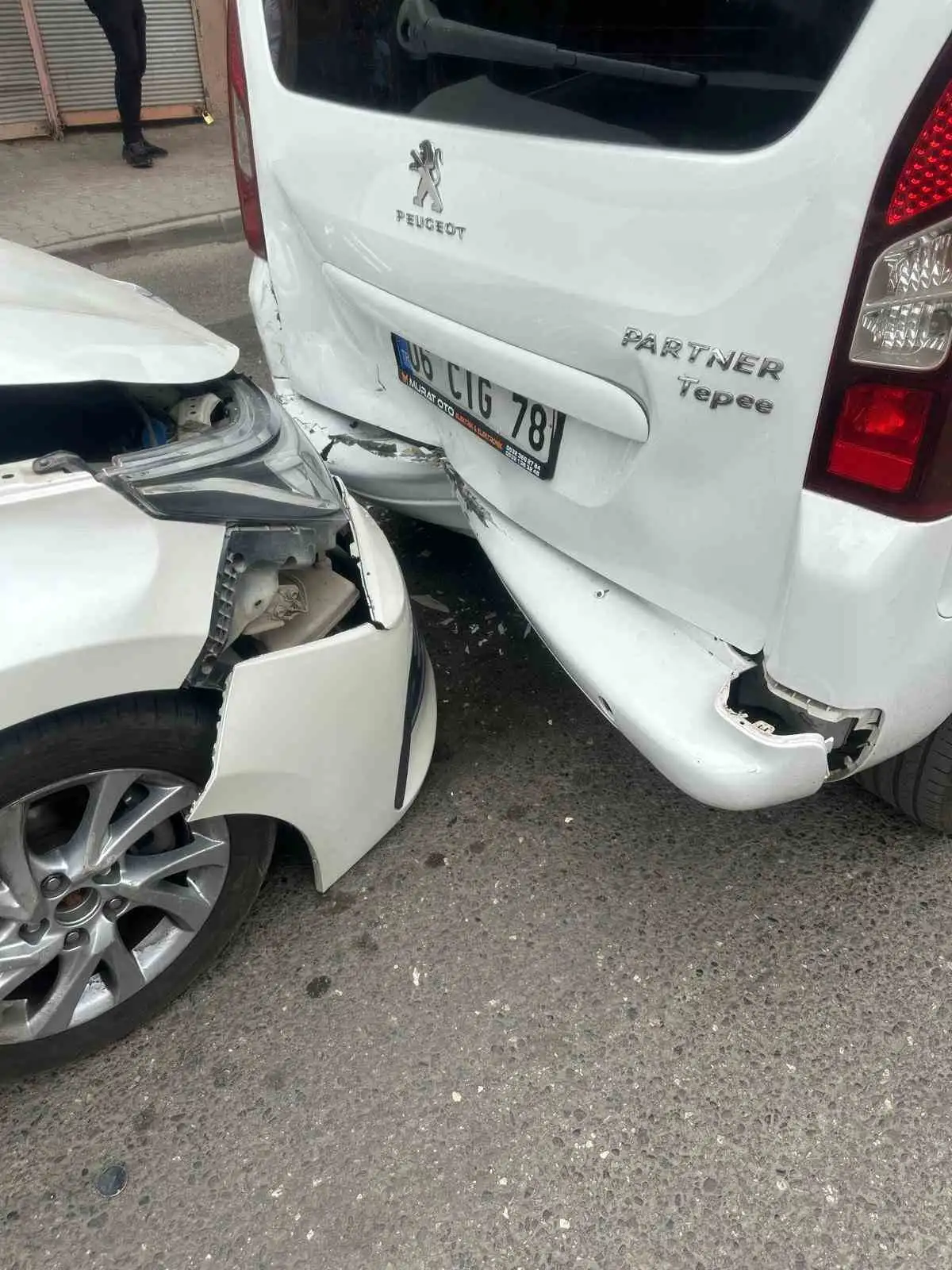 Batman’da kurgu kazalarla sigorta dolandırıcılığı operasyonu: 43 gözaltı 5