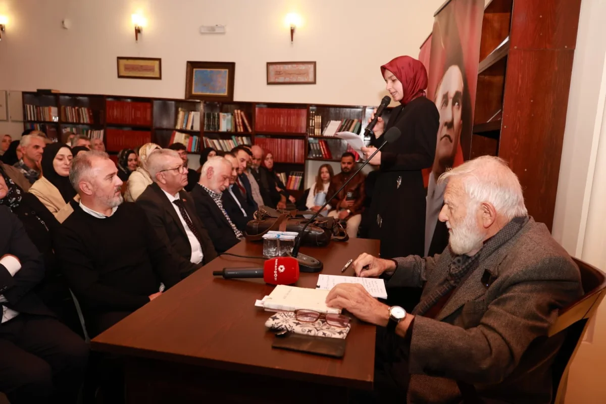 Yahya Kemal'in fikir dünyası Osmangazi'de konuşuldu 4
