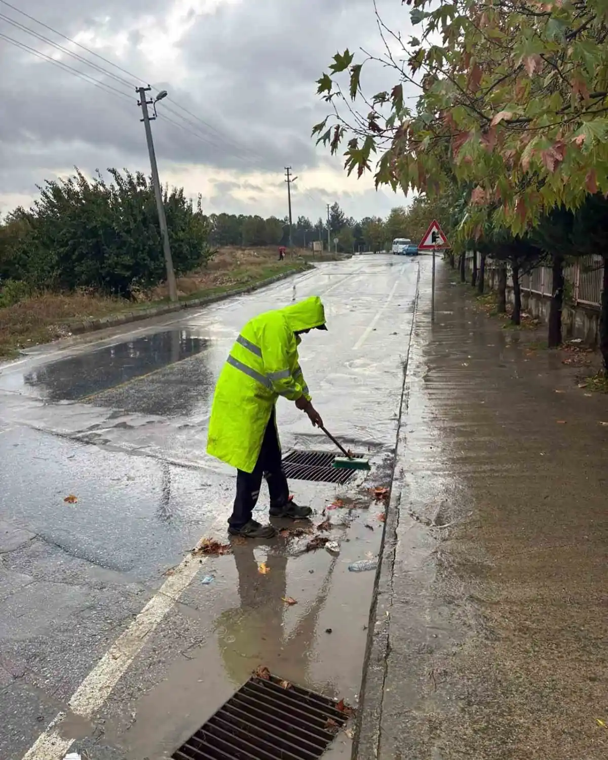 Muğla'da sağanak mesaisi: 20 su baskınına müdahale edildi 5